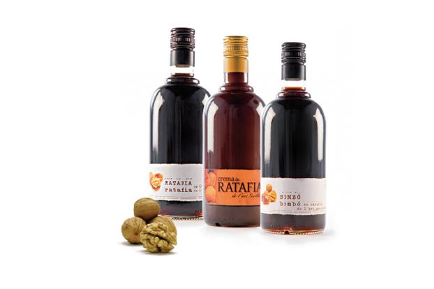 ratafies, crema, bombó, ratafia, esparreguera, licor, nous, ratafies de l'avi guillem